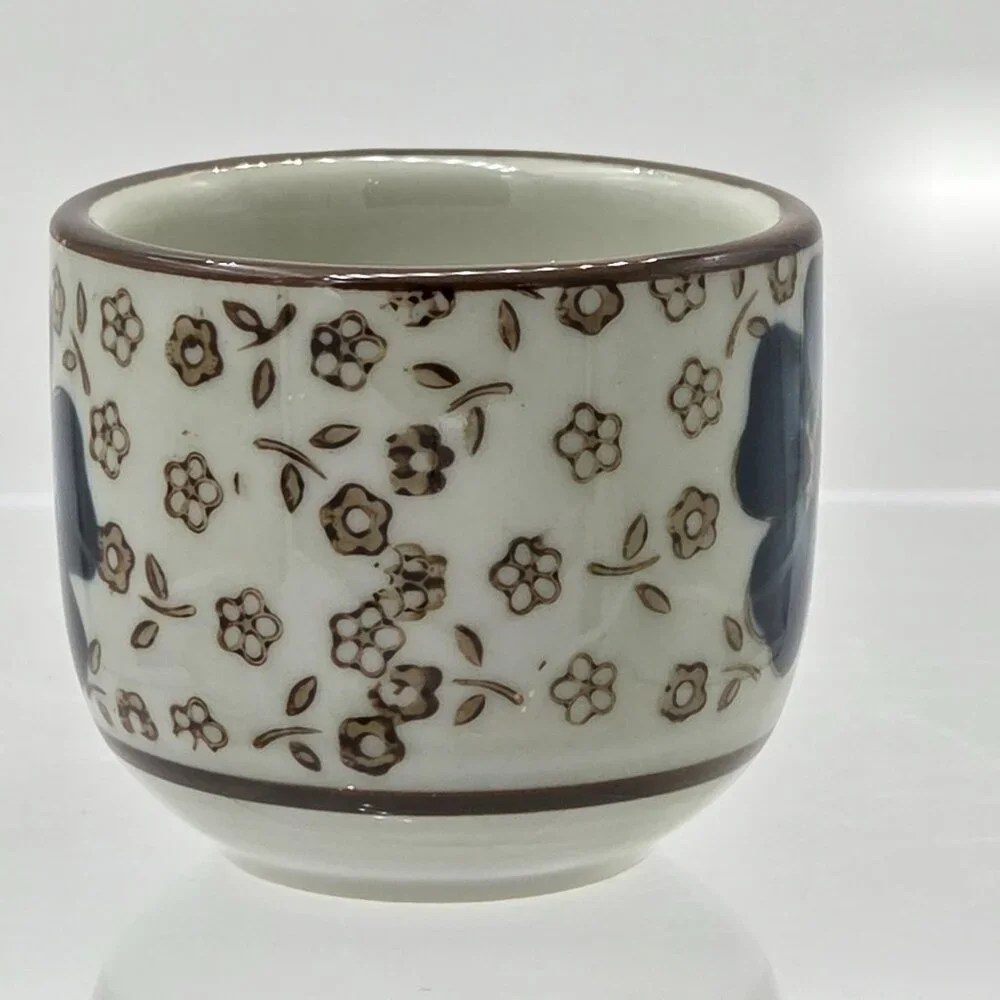 Japanese Import 7 Piece Sake Set Carafe 2 Sake Cup 2 Side Bowls 2 Chopstick Rest - Picture 6 of 10